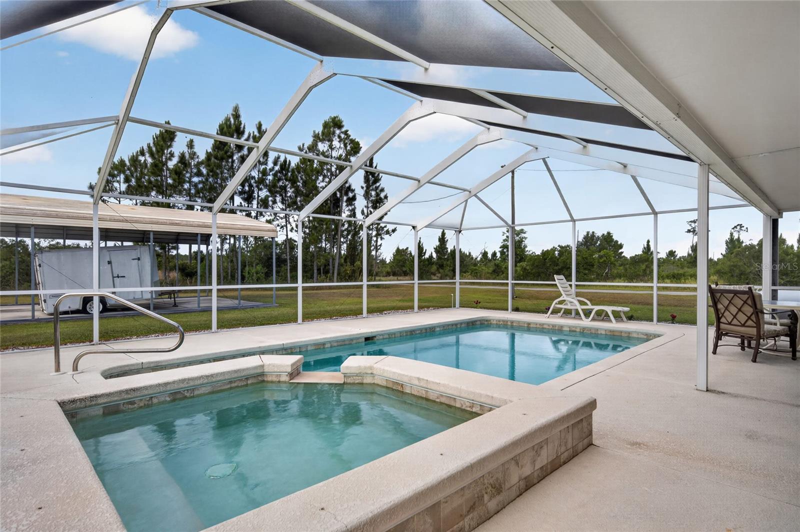 8433 LIMONIA DR, INDIAN LAKE ESTATES, FL, 33855