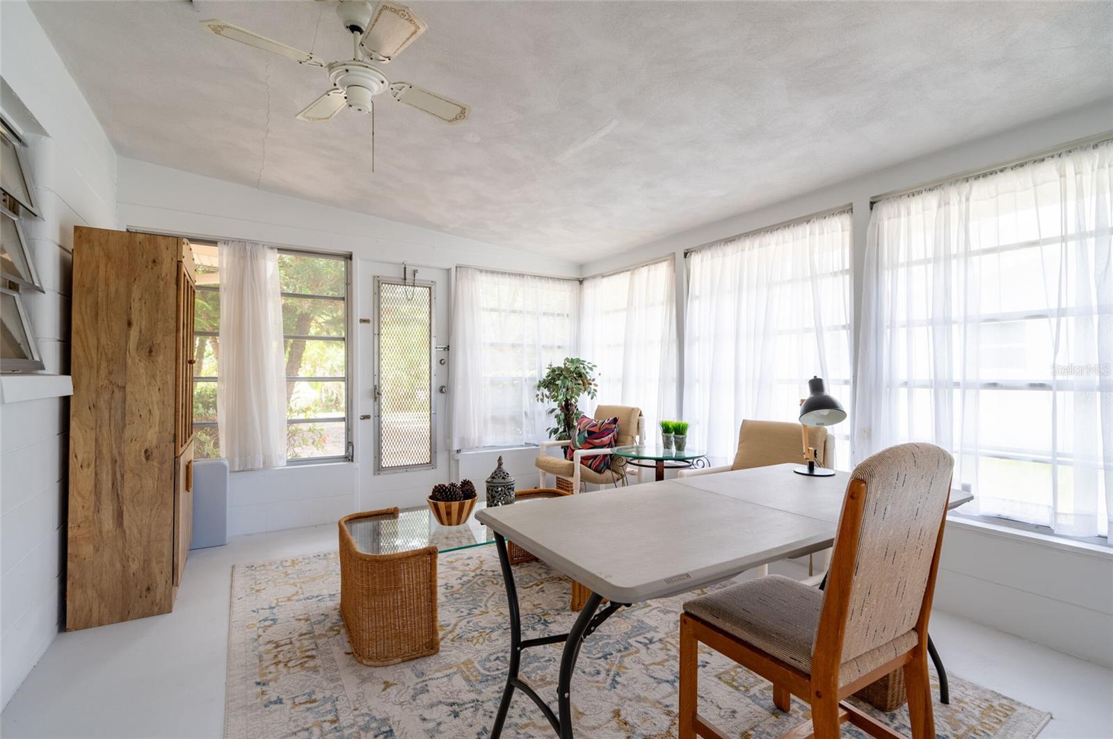 2215 GROVE ST, SARASOTA, FL, 34239
