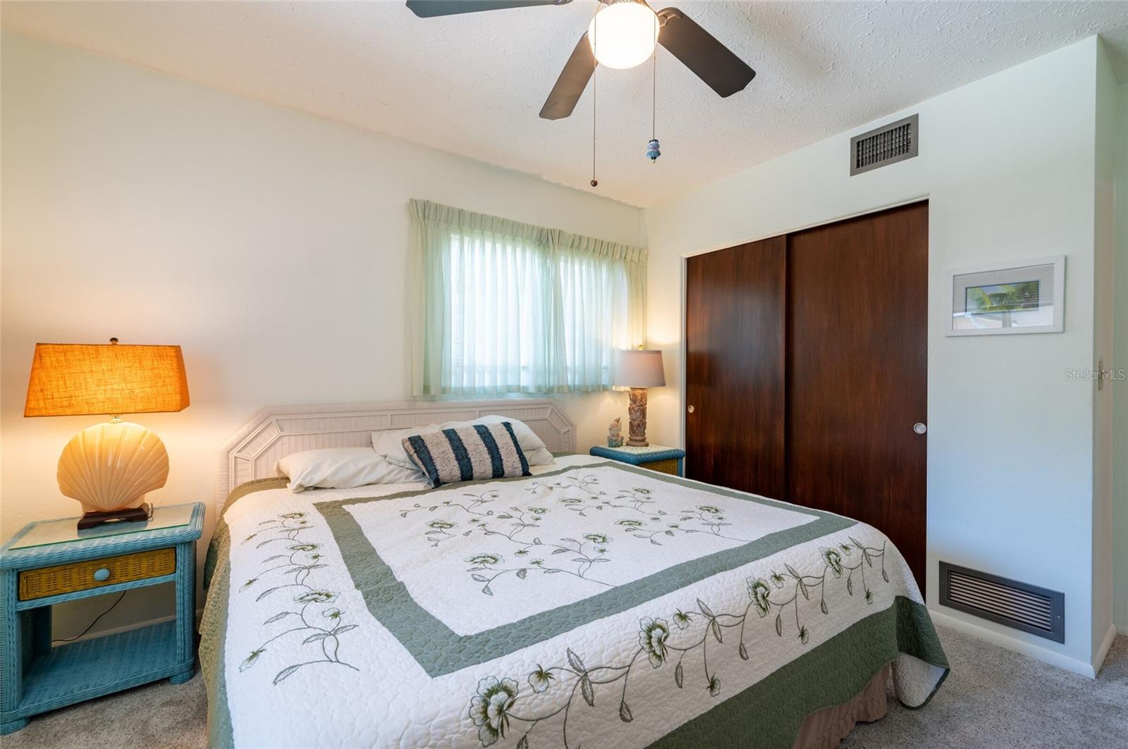 2215 GROVE ST, SARASOTA, FL, 34239