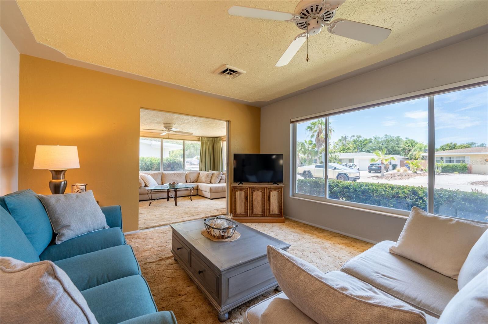 2215 GROVE ST, SARASOTA, FL, 34239