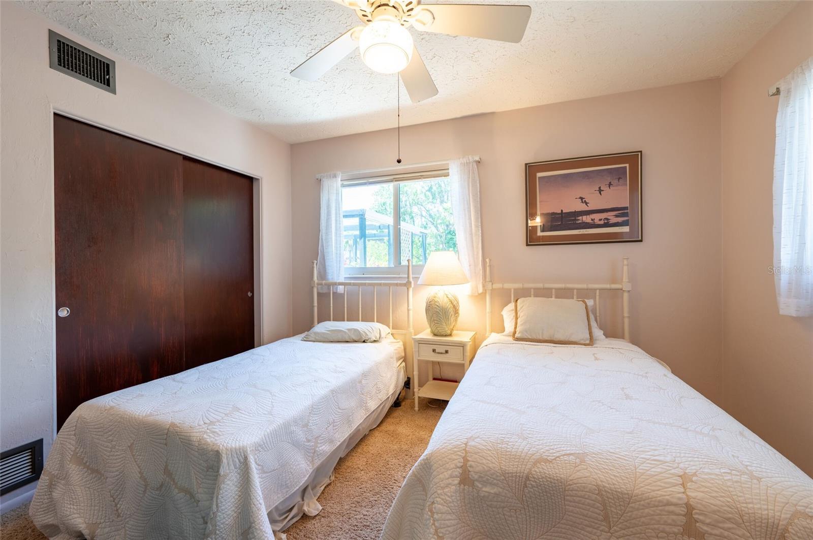 2215 GROVE ST, SARASOTA, FL, 34239