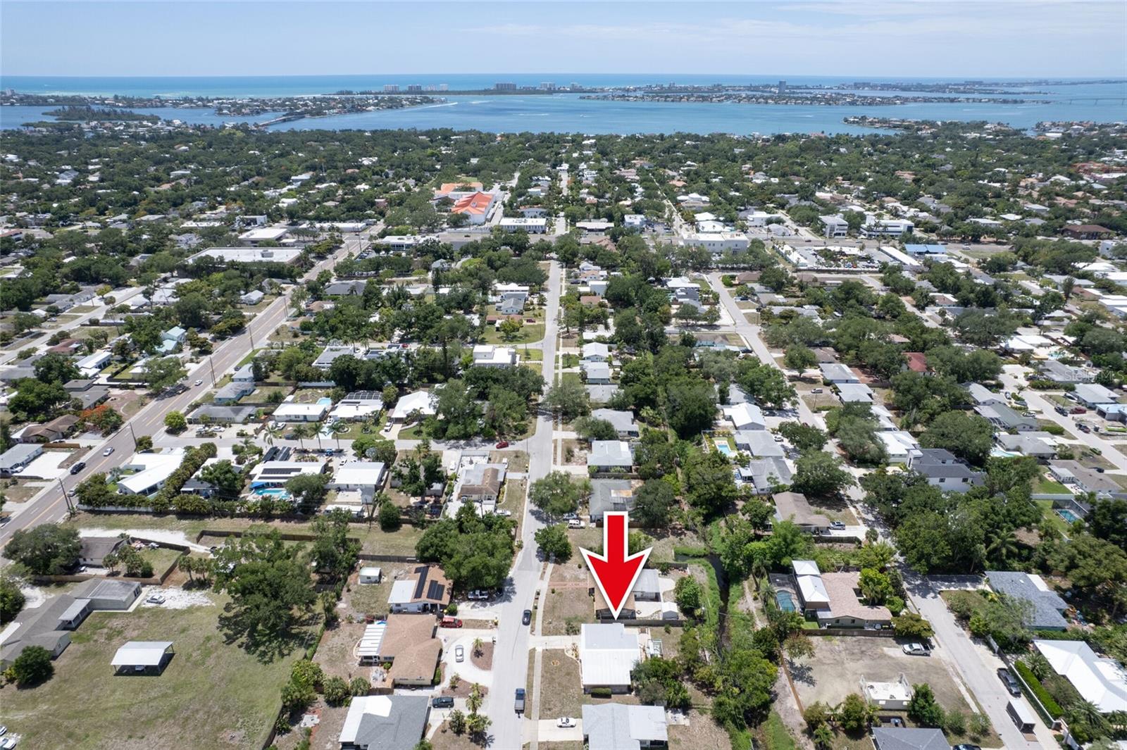 2215 GROVE ST, SARASOTA, FL, 34239
