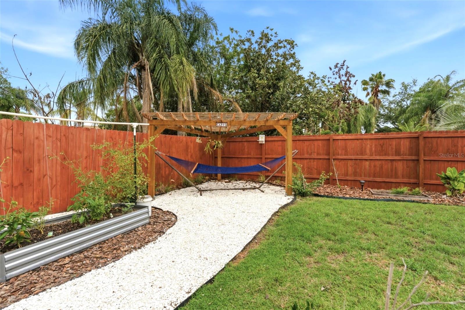 1610 LEDGESTONE DR, BRANDON, FL, 33511