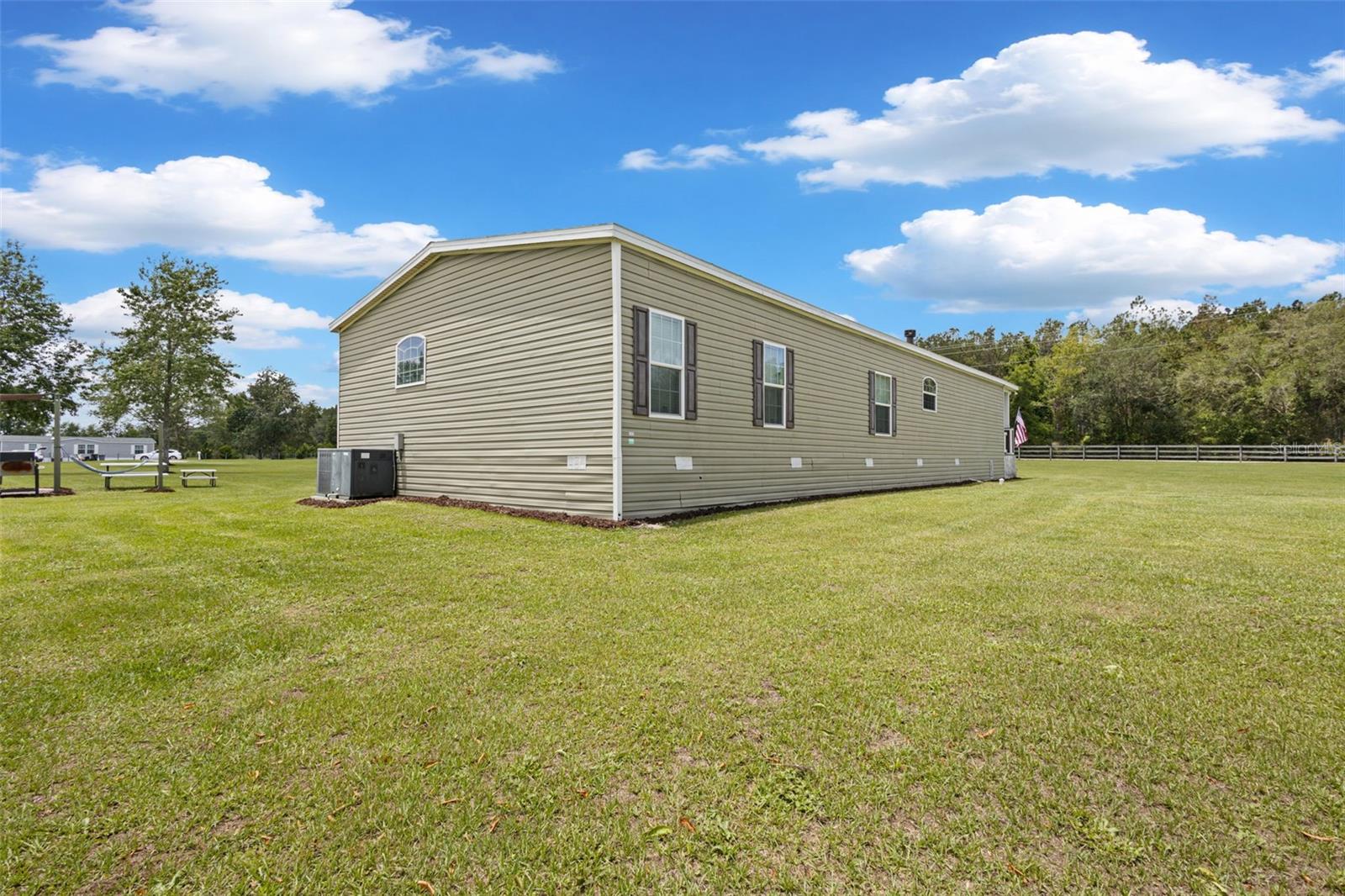 133 SW SEDGEFIELD LN, FORT WHITE, FL, 32038