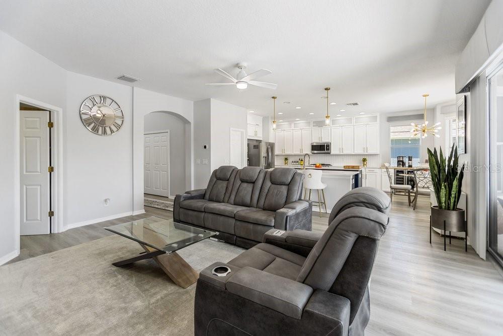 8758 CRYSTAL CREEK CT, LAND O LAKES, FL, 34638