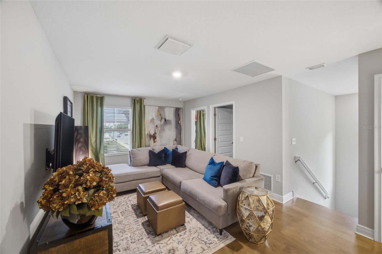 3023 W CARMEN ST, TAMPA, FL, 33609