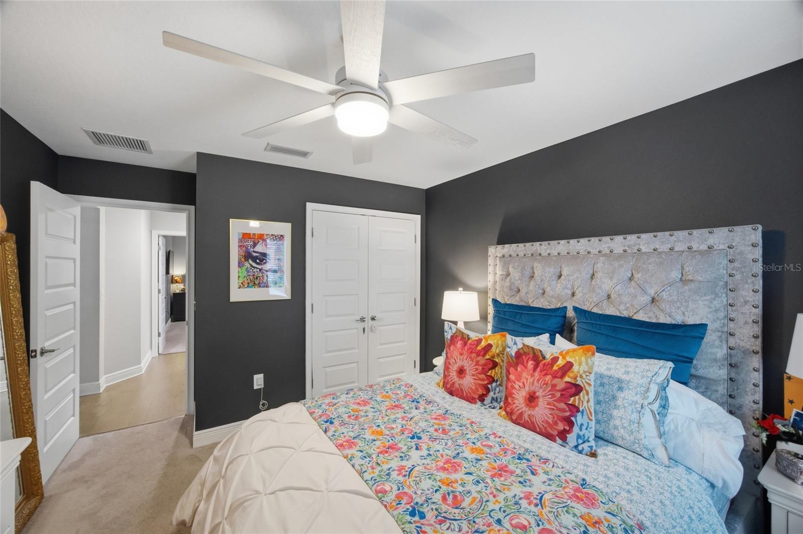 3023 W CARMEN ST, TAMPA, FL, 33609