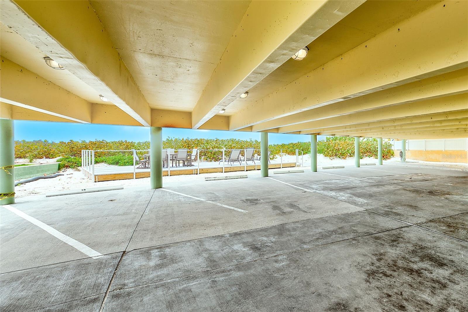 19530 GULF BLVD #1B, INDIAN SHORES, FL, 33785