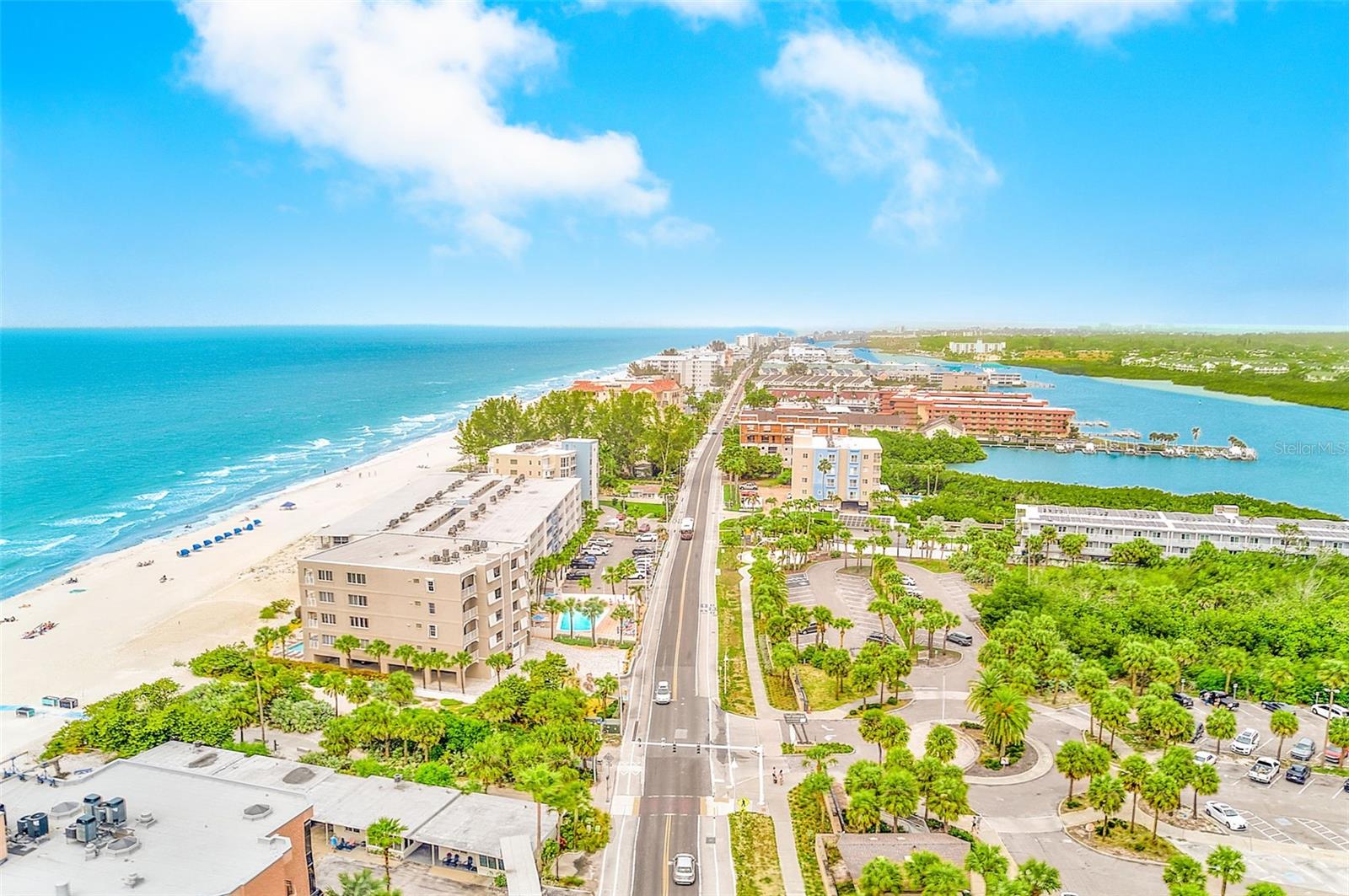 19530 GULF BLVD #1B, INDIAN SHORES, FL, 33785