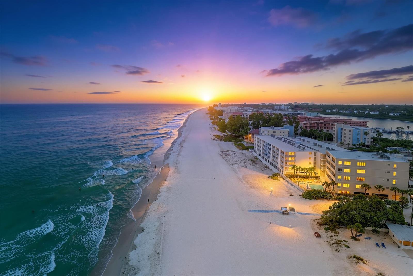 19530 GULF BLVD #1B, INDIAN SHORES, FL, 33785