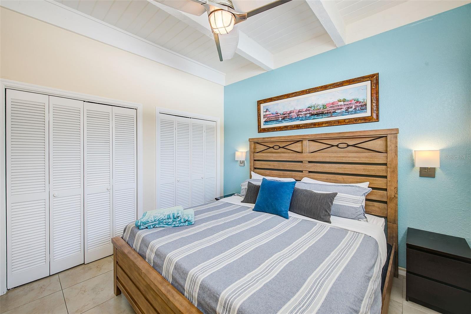 19530 GULF BLVD #1B, INDIAN SHORES, FL, 33785