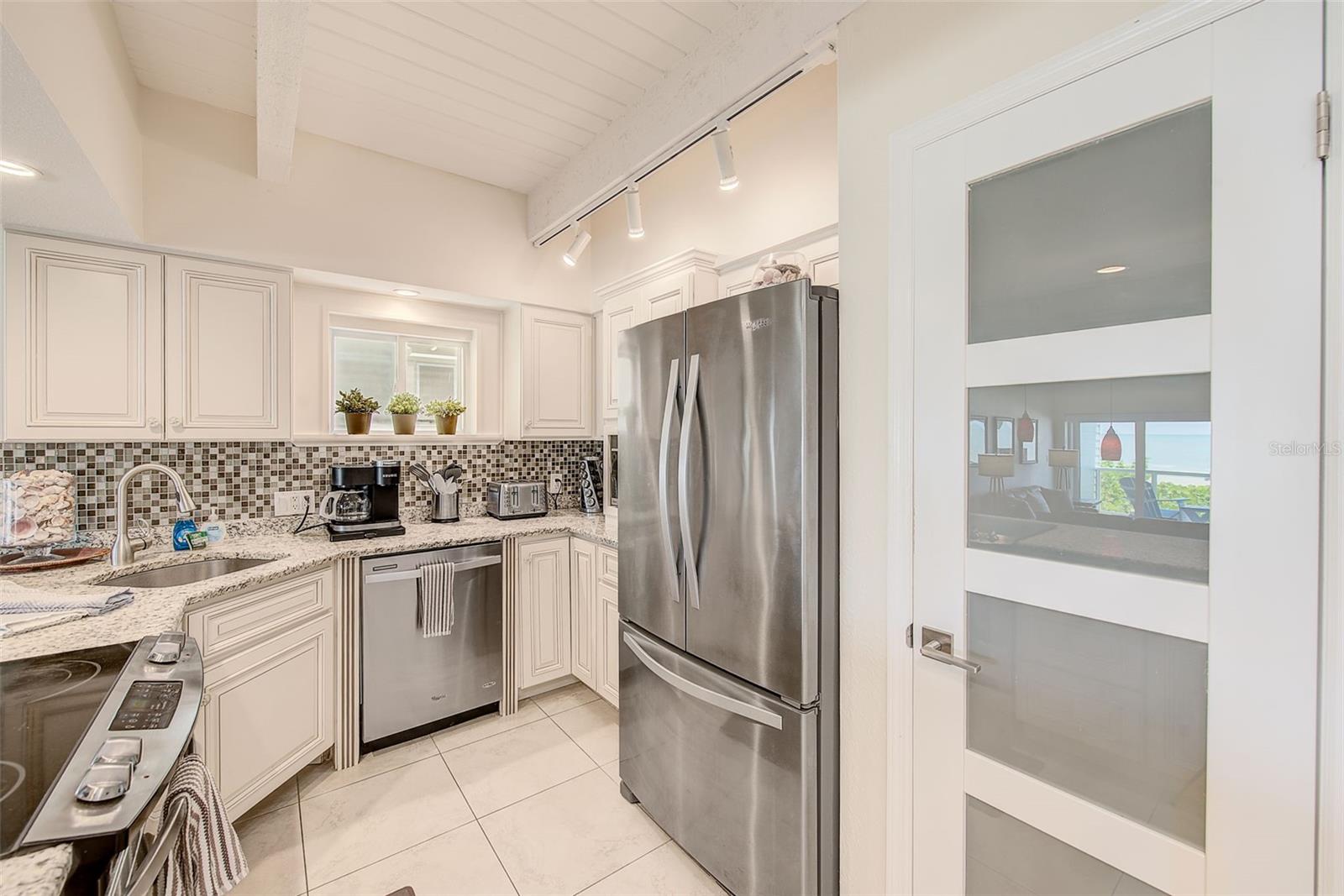 19530 GULF BLVD #1B, INDIAN SHORES, FL, 33785