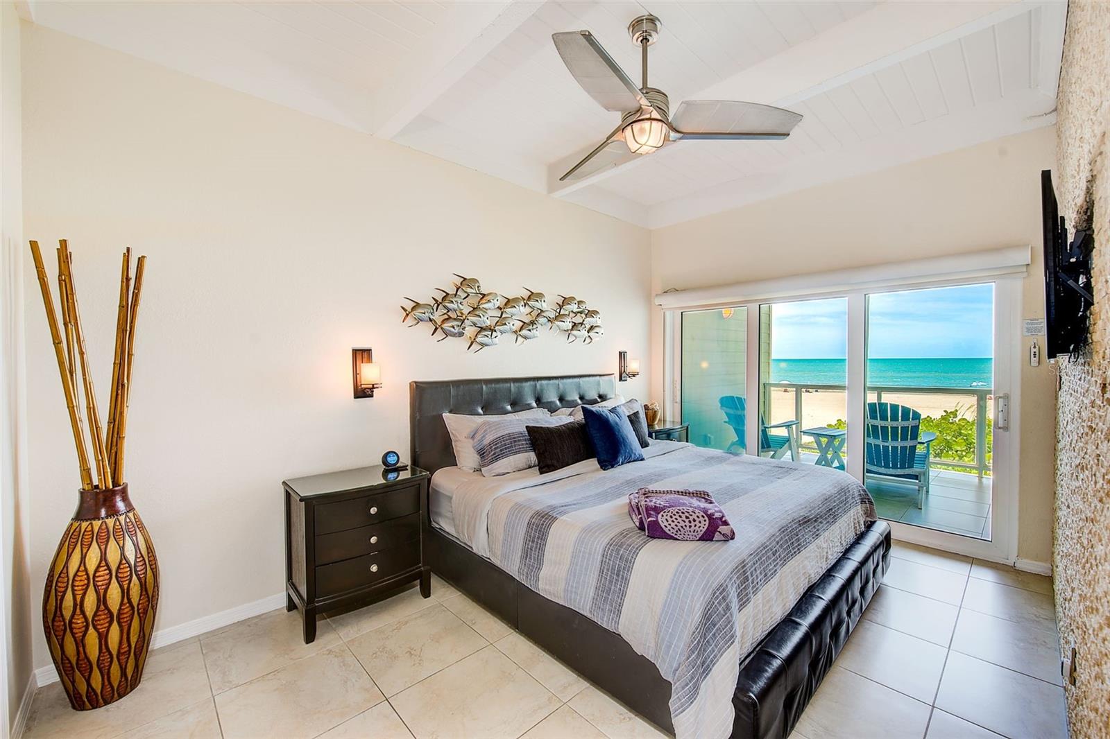 19530 GULF BLVD #1B, INDIAN SHORES, FL, 33785