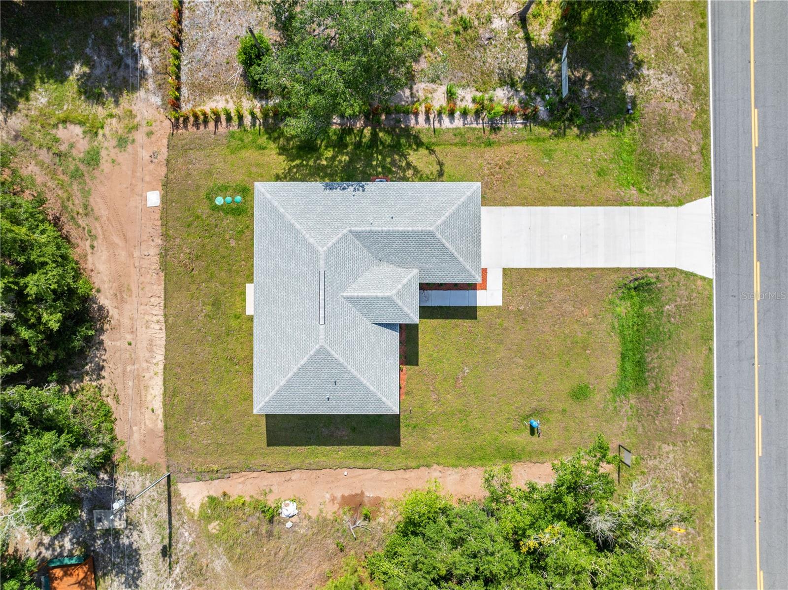 121 S CANOE CREEK RD, KENANSVILLE, FL, 34739
