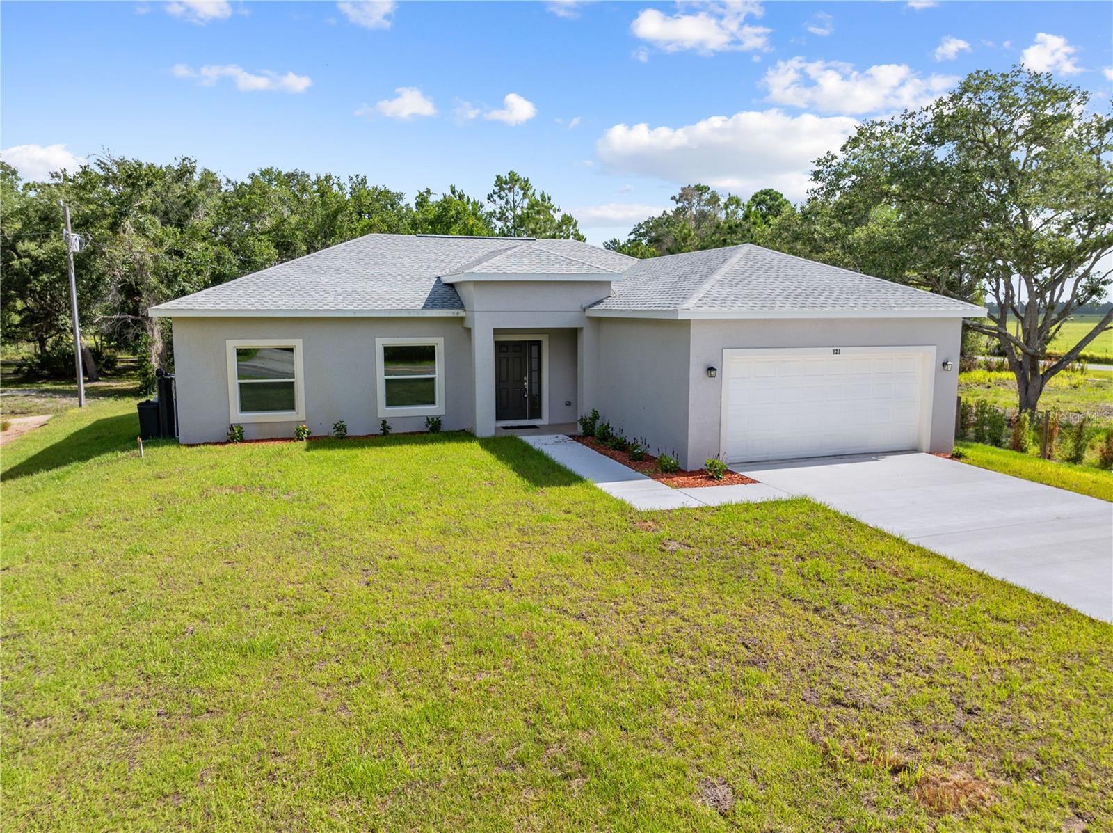 121 S CANOE CREEK RD, KENANSVILLE, FL, 34739