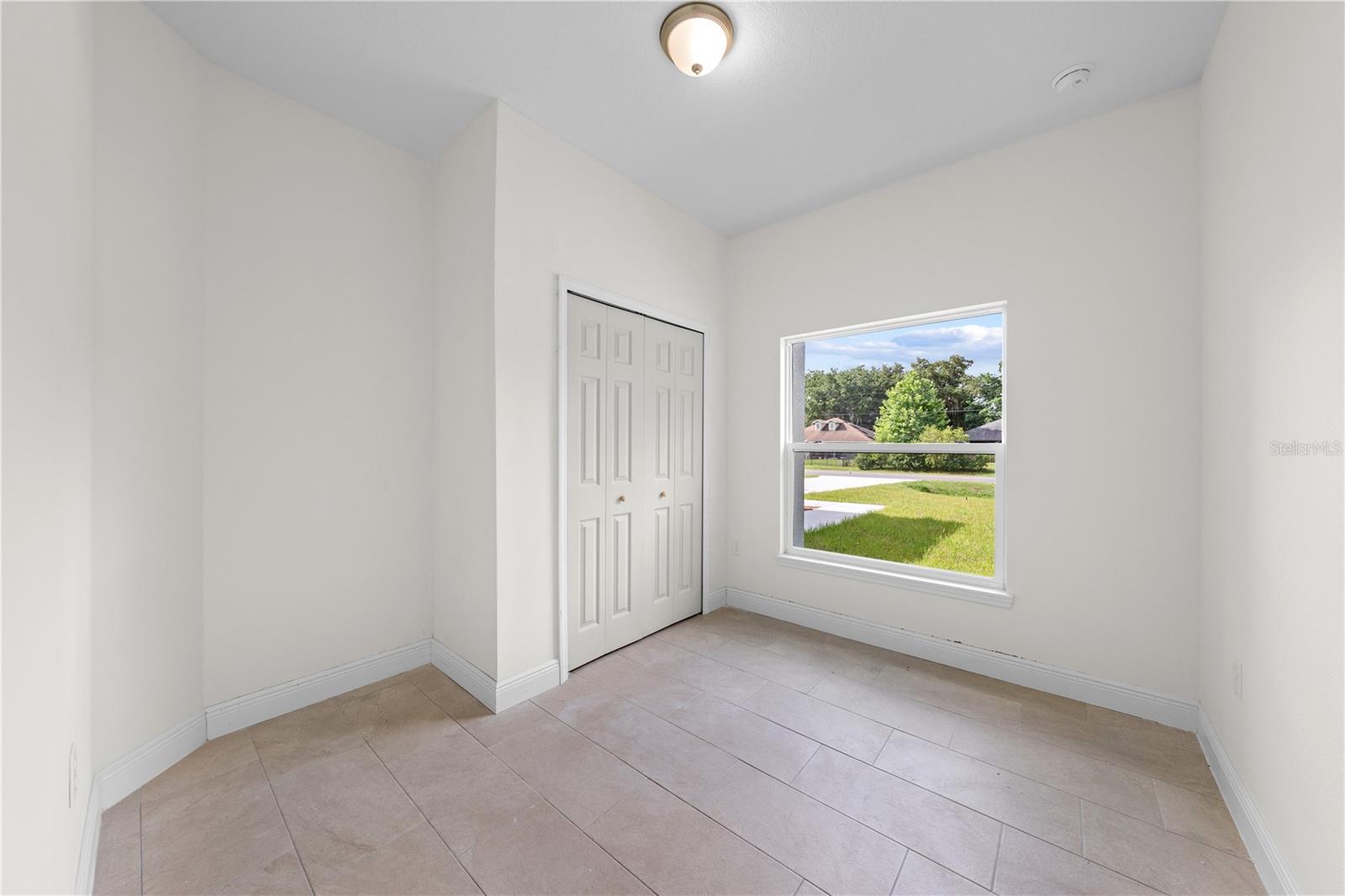 121 S CANOE CREEK RD, KENANSVILLE, FL, 34739