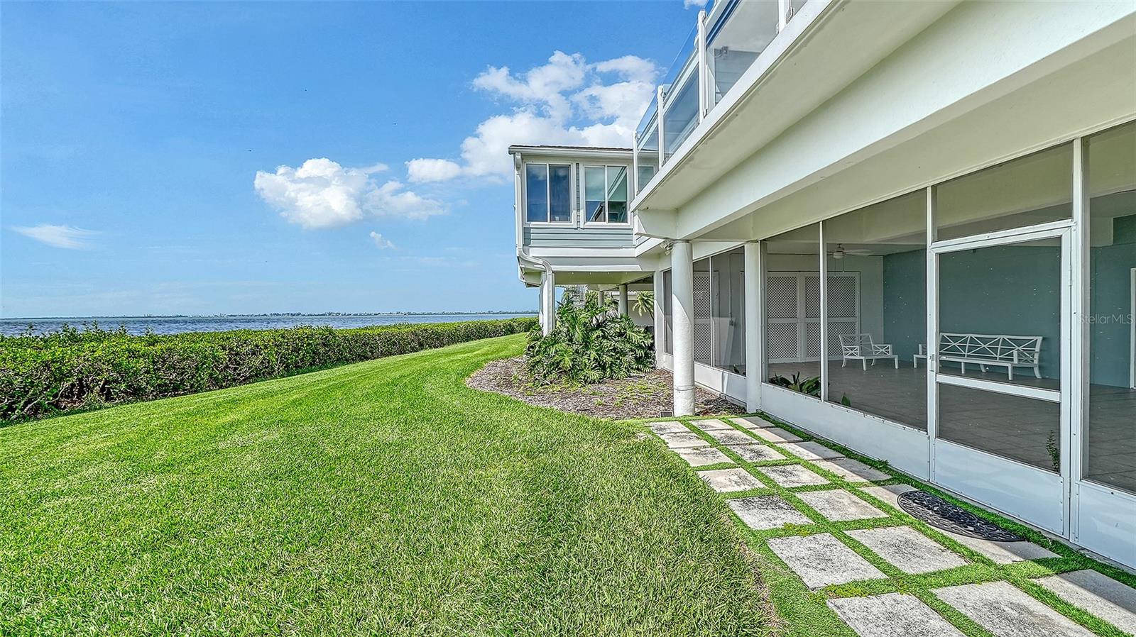 11 TIDY ISLAND BLVD #11, BRADENTON, FL, 34210