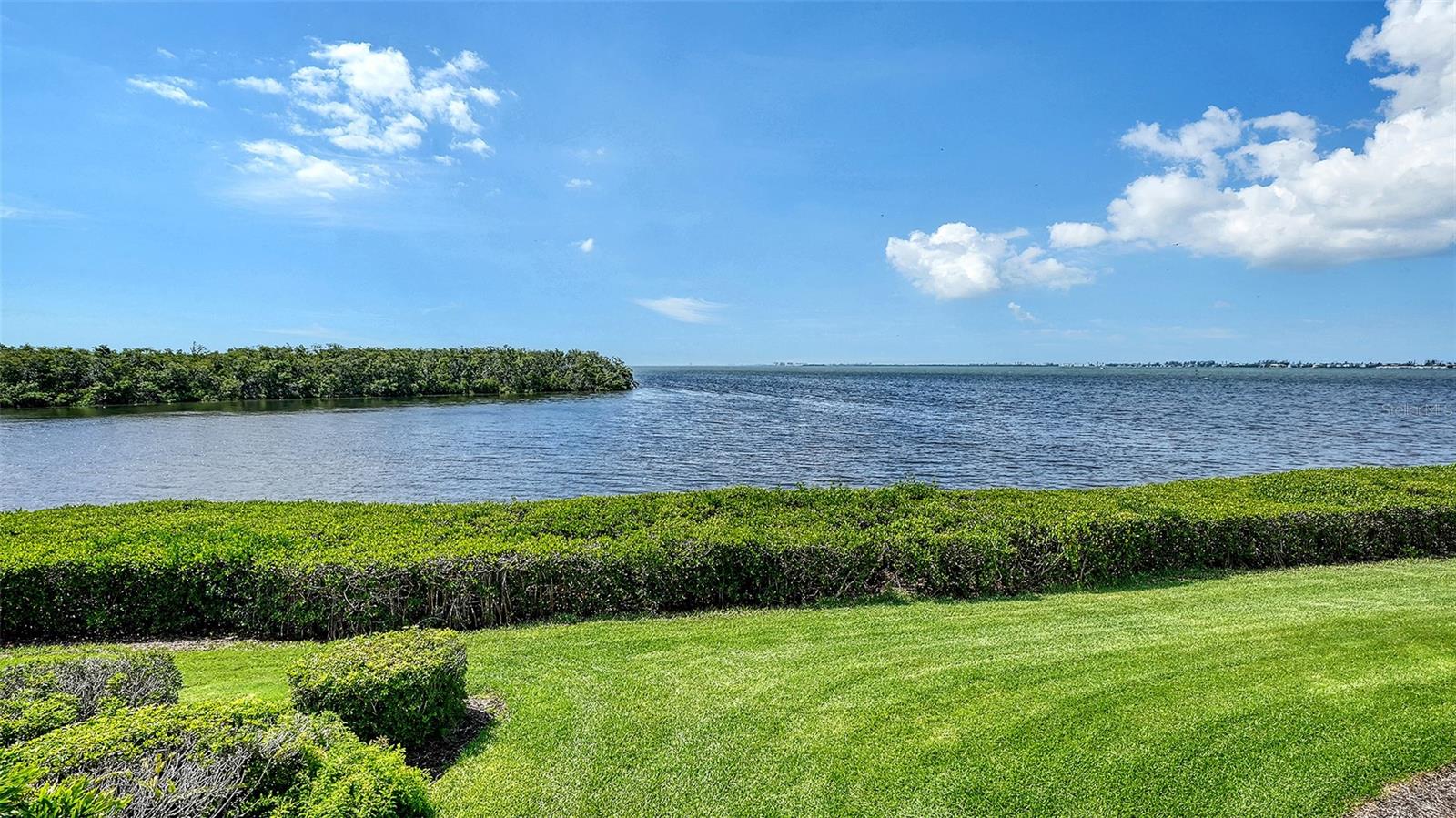 11 TIDY ISLAND BLVD #11, BRADENTON, FL, 34210