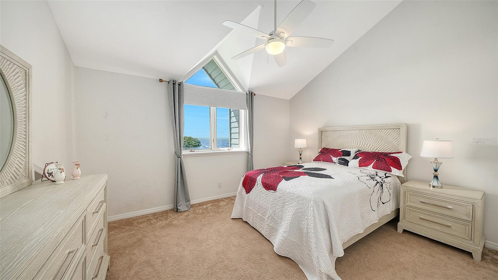 11 TIDY ISLAND BLVD #11, BRADENTON, FL, 34210