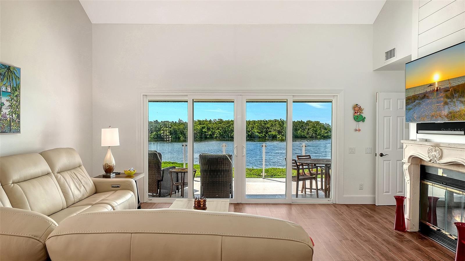 11 TIDY ISLAND BLVD #11, BRADENTON, FL, 34210