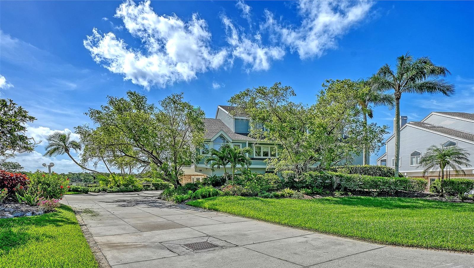 11 TIDY ISLAND BLVD #11, BRADENTON, FL, 34210