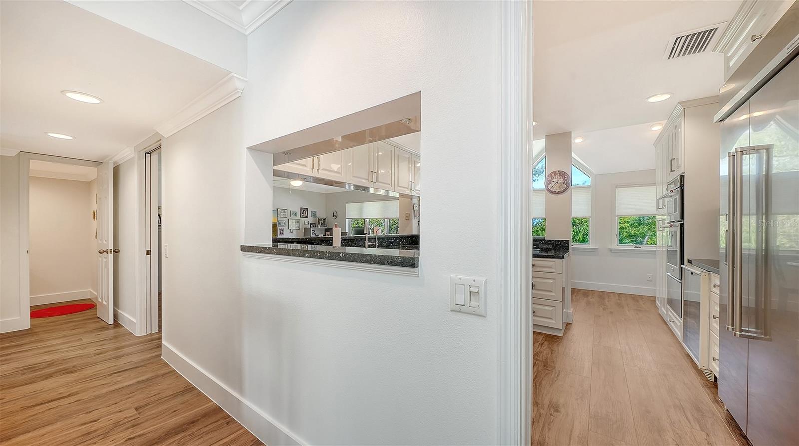 11 TIDY ISLAND BLVD #11, BRADENTON, FL, 34210