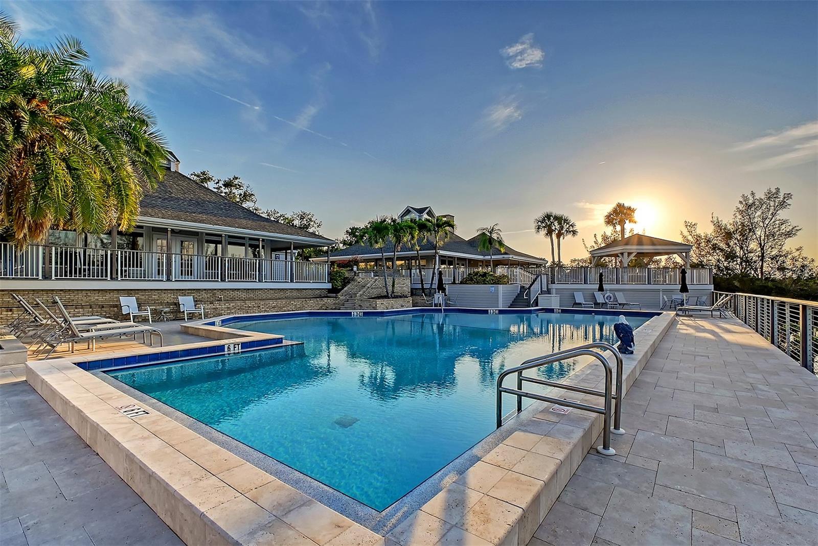 11 TIDY ISLAND BLVD #11, BRADENTON, FL, 34210