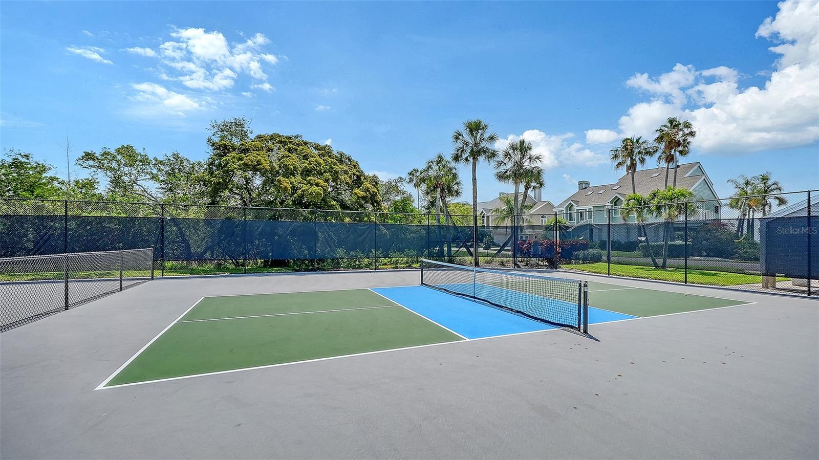 11 TIDY ISLAND BLVD #11, BRADENTON, FL, 34210