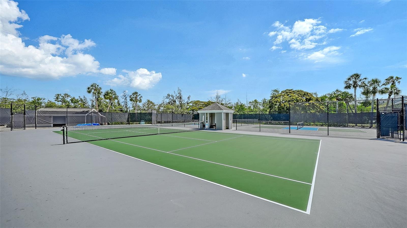 11 TIDY ISLAND BLVD #11, BRADENTON, FL, 34210