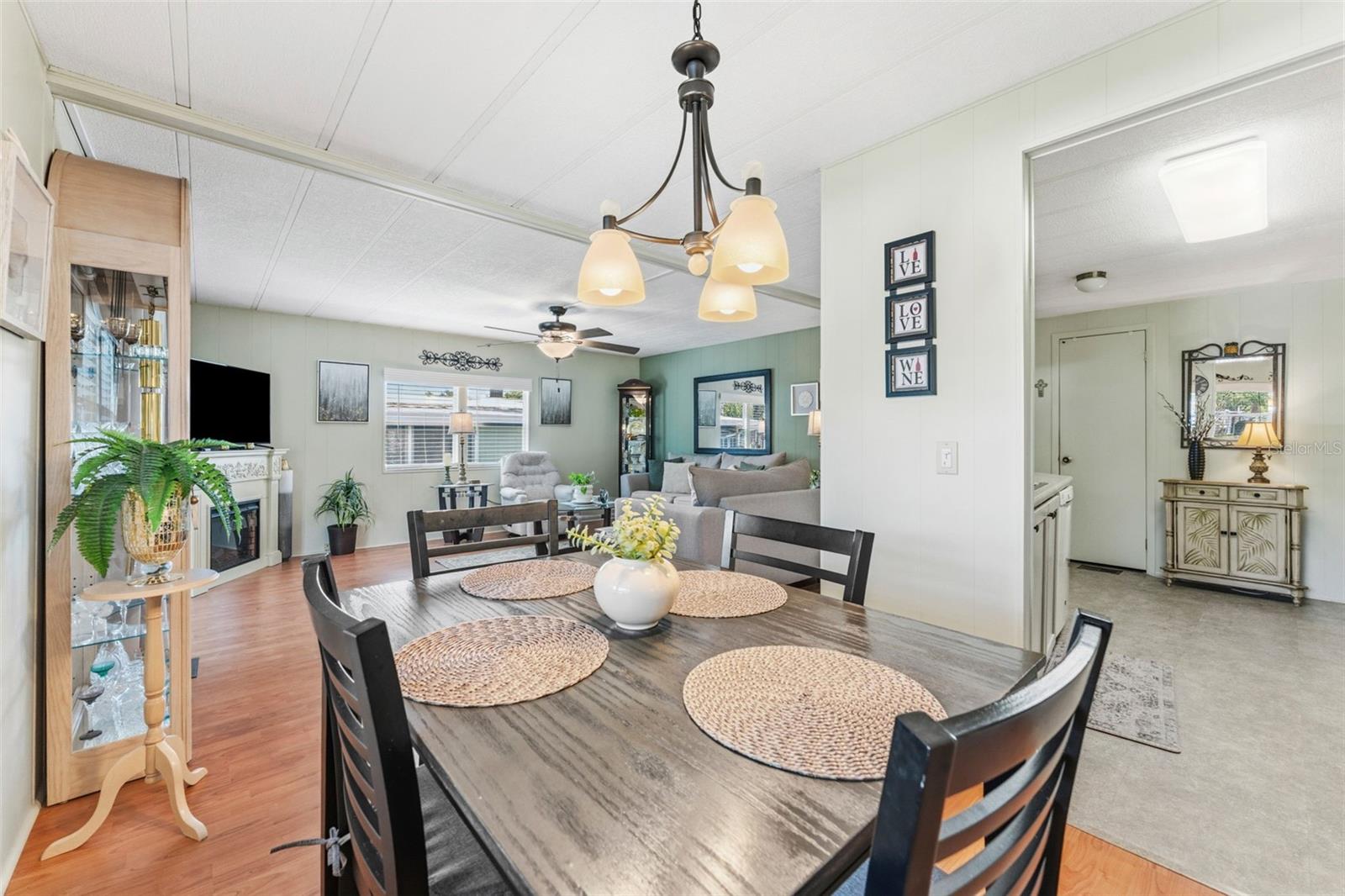 132 FOREST LN #6, SAFETY HARBOR, FL, 34695