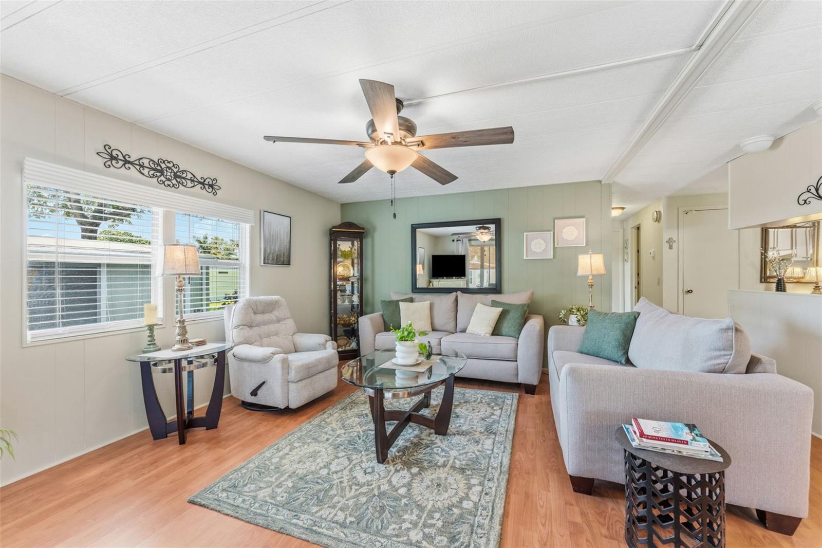 132 FOREST LN #6, SAFETY HARBOR, FL, 34695