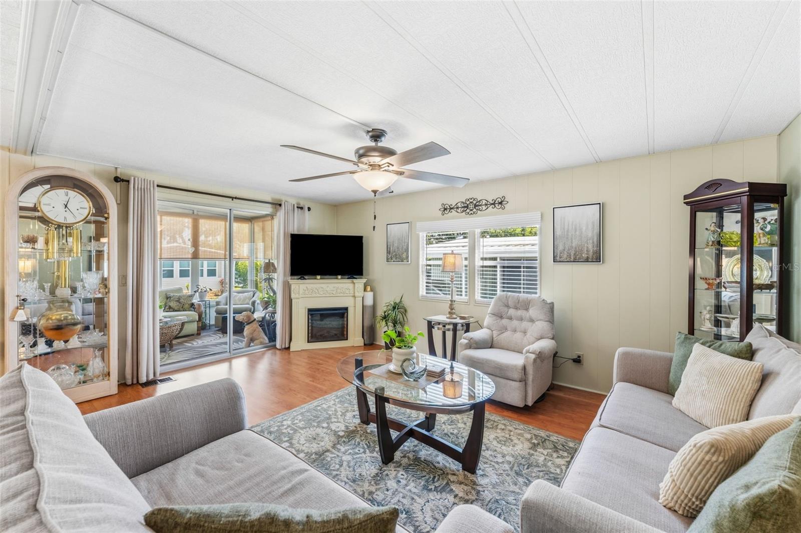 132 FOREST LN #6, SAFETY HARBOR, FL, 34695