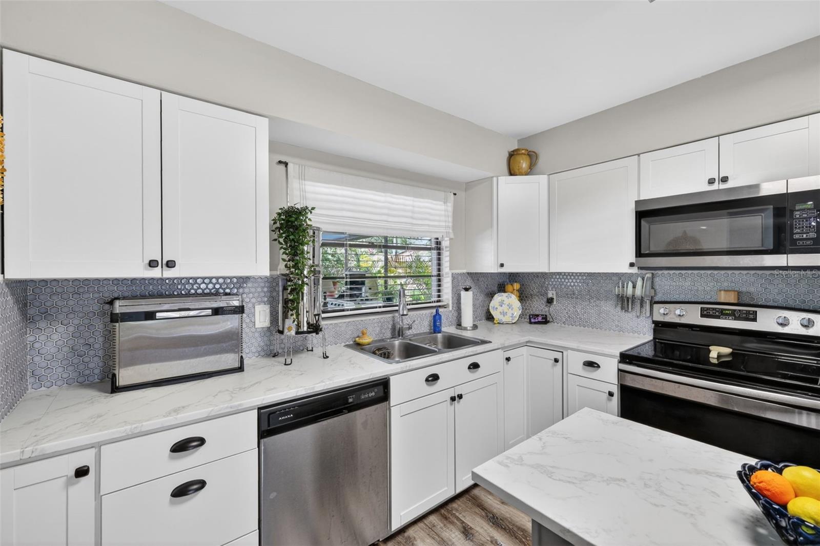 15801 ASHBURY PL, TAMPA, FL, 33624