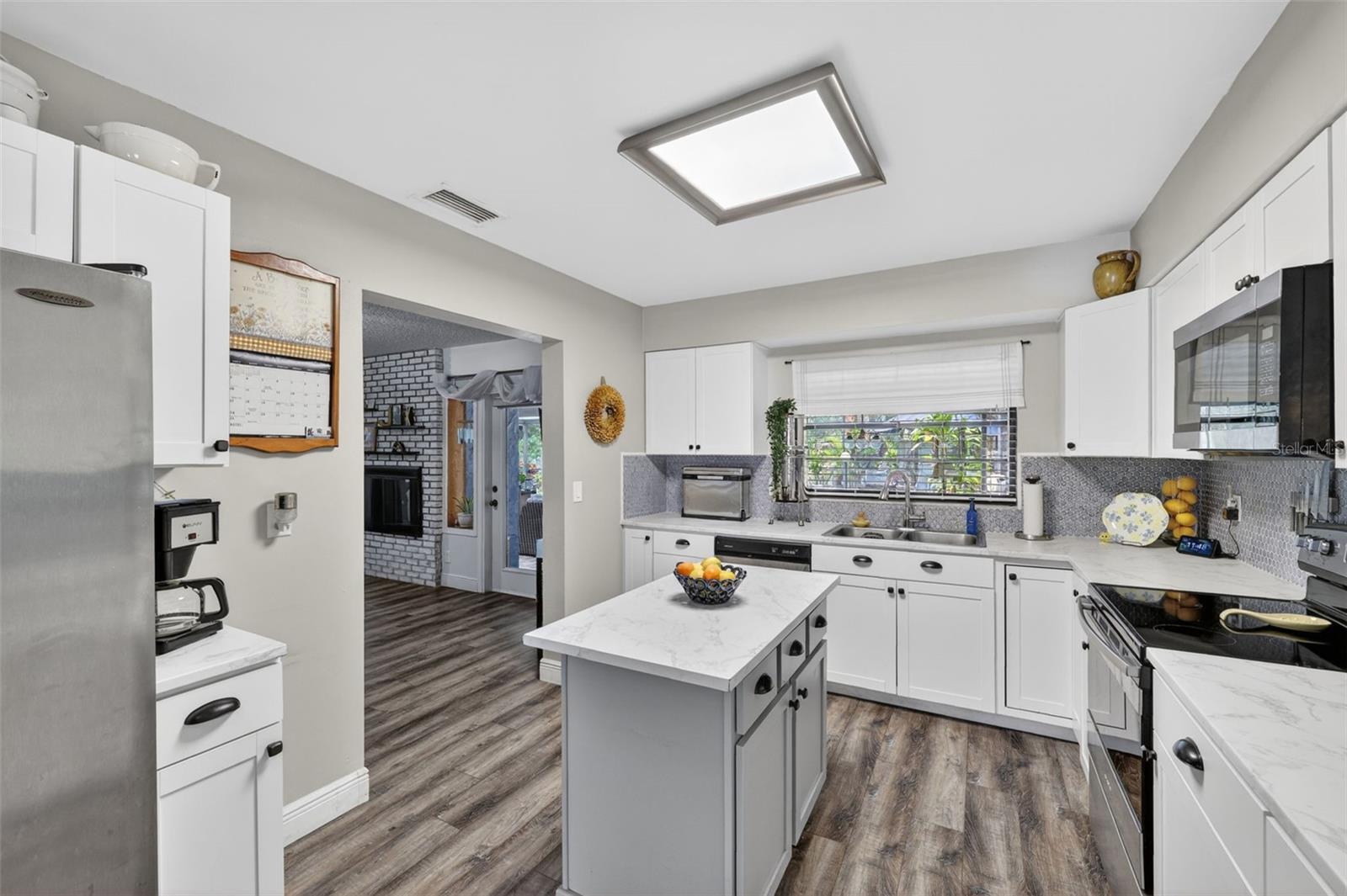 15801 ASHBURY PL, TAMPA, FL, 33624