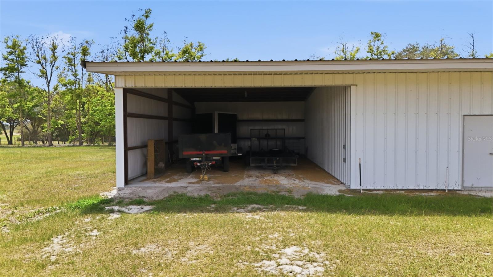 14433 LAKE YALE RD, UMATILLA, FL, 32784