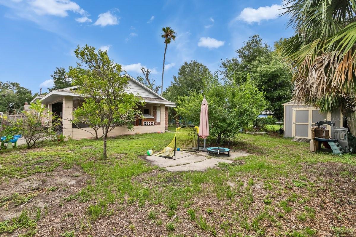 801 E LOUISIANA AVE, TAMPA, FL, 33603