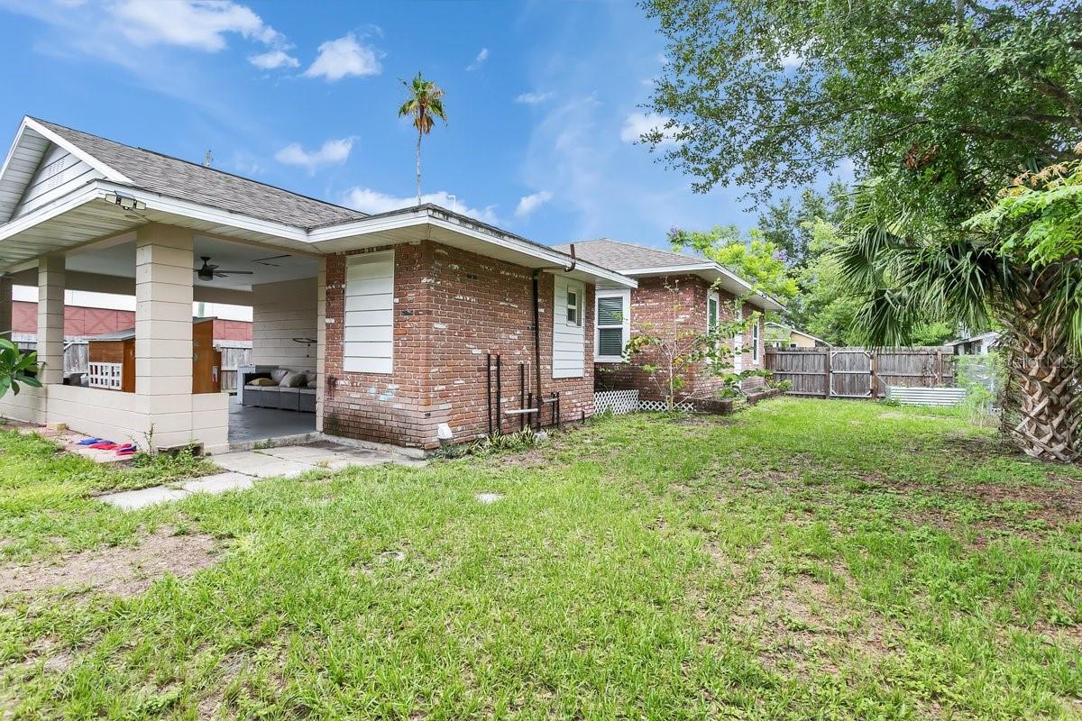 801 E LOUISIANA AVE, TAMPA, FL, 33603