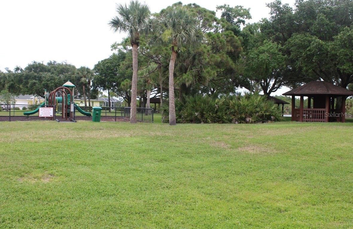 5621 CYPRESS CREEK DR, GRANT, FL, 32949