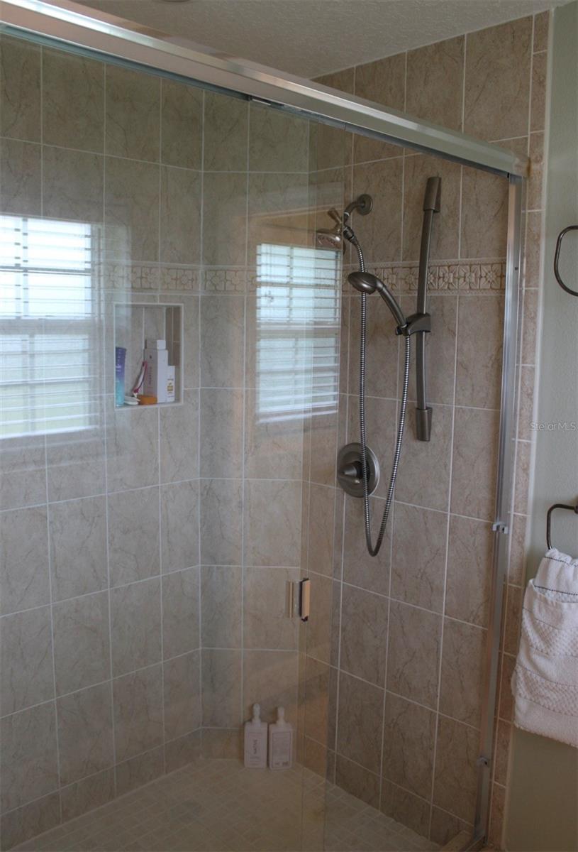 5621 CYPRESS CREEK DR, GRANT, FL, 32949