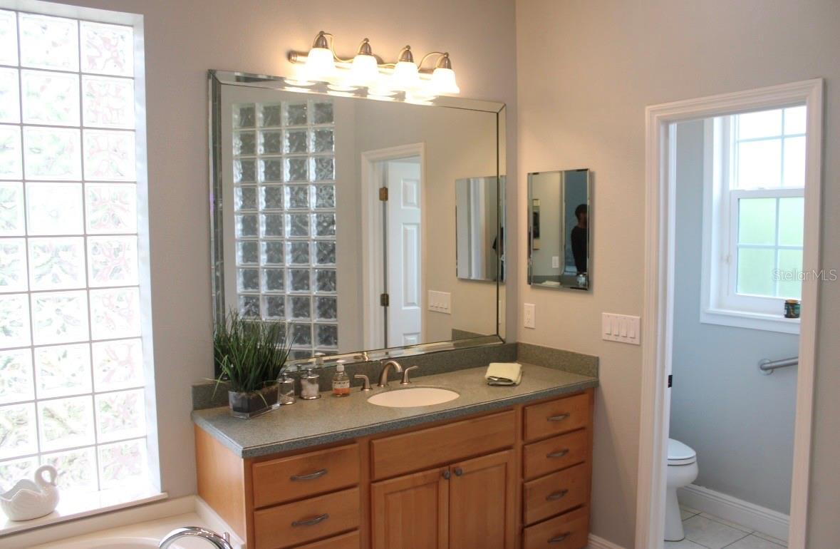 5621 CYPRESS CREEK DR, GRANT, FL, 32949