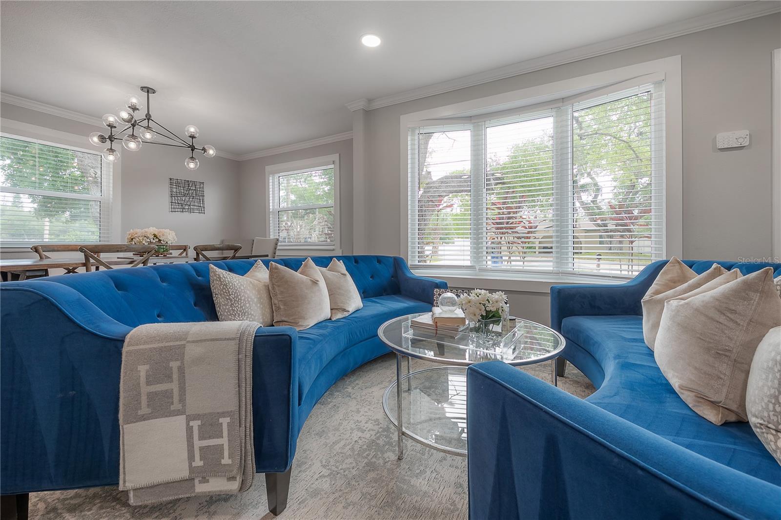 3401 W VAN BUREN DR, TAMPA, FL, 33611