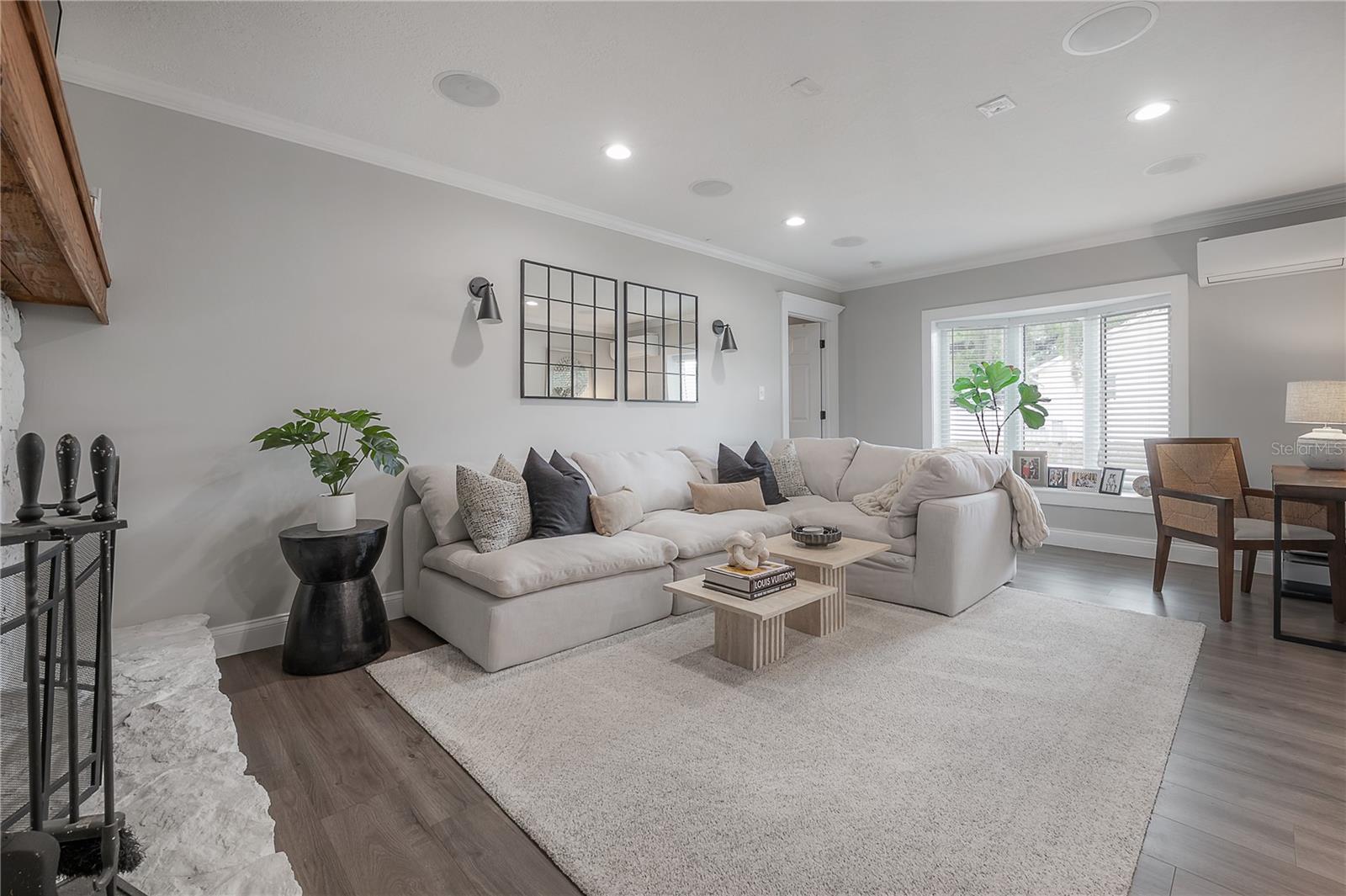 3401 W VAN BUREN DR, TAMPA, FL, 33611