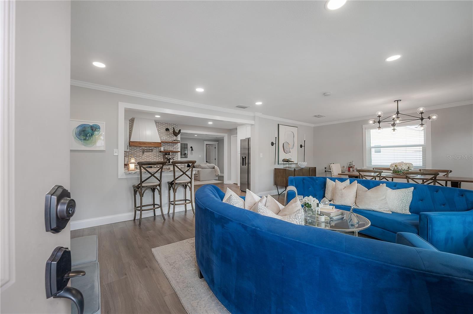 3401 W VAN BUREN DR, TAMPA, FL, 33611