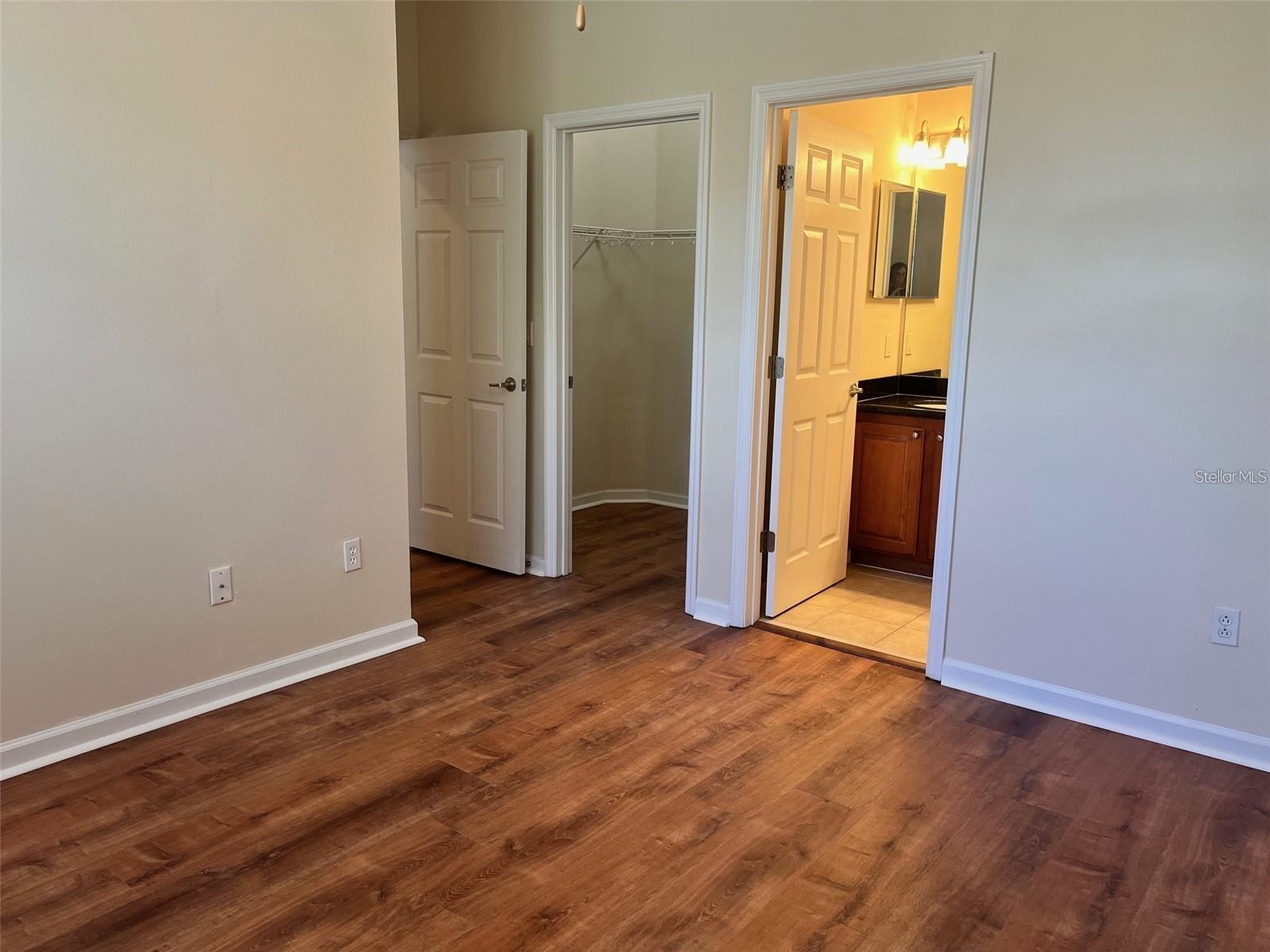 532 JASMINE WAY, CLEARWATER, FL, 33756