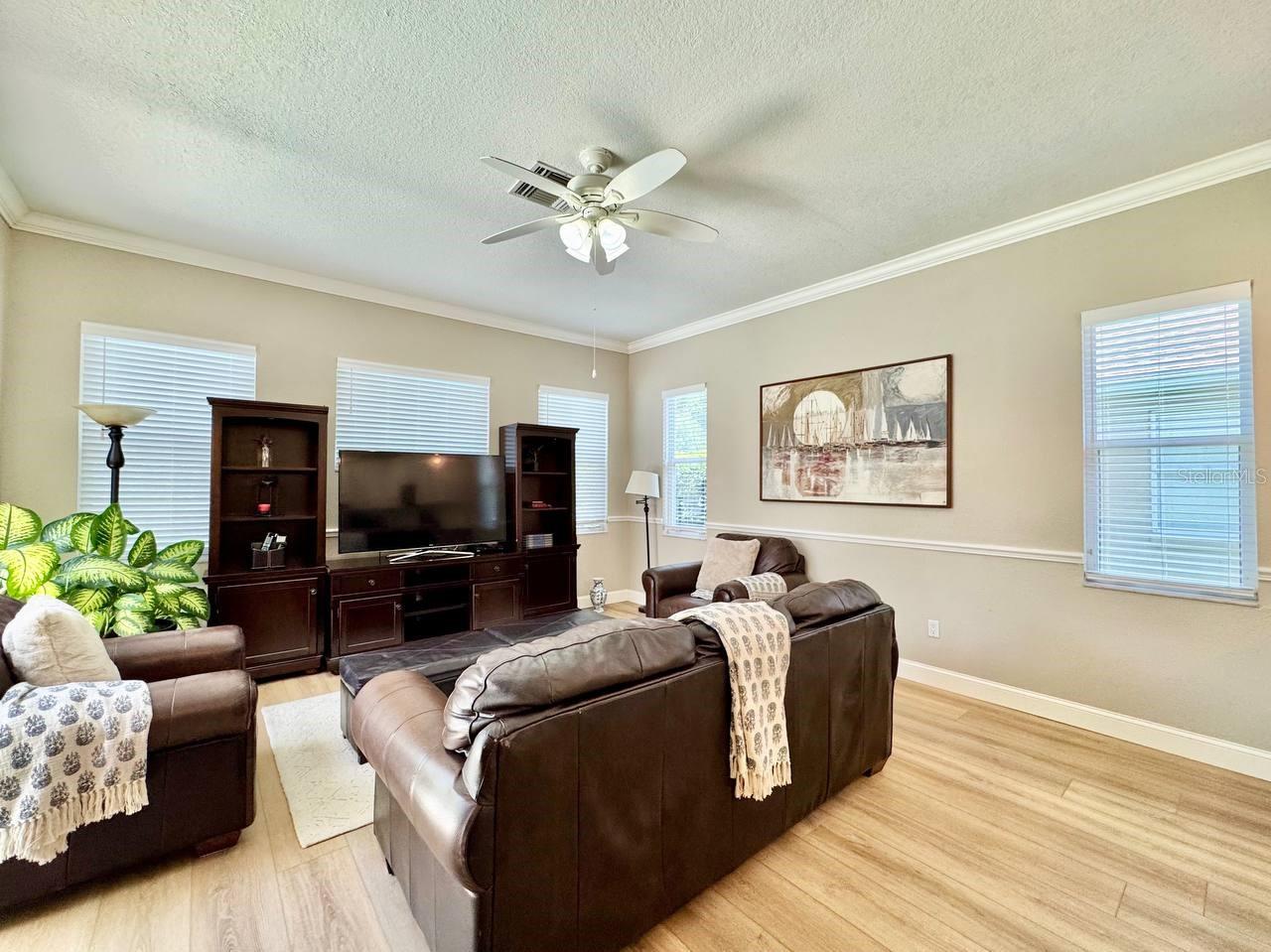 18711 CHAVILLE RD, LUTZ, FL, 33558