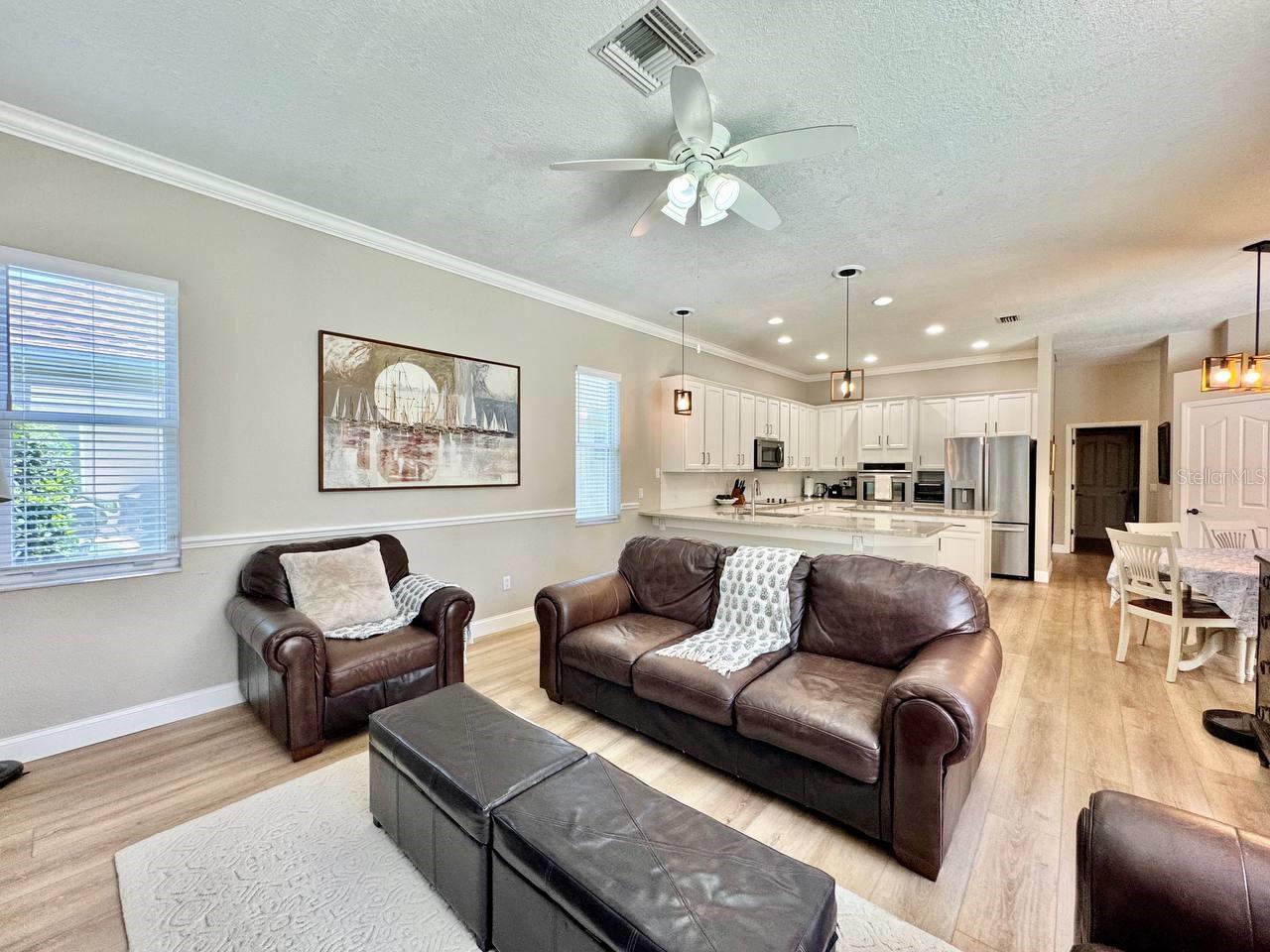 18711 CHAVILLE RD, LUTZ, FL, 33558