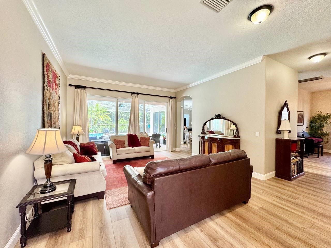 18711 CHAVILLE RD, LUTZ, FL, 33558