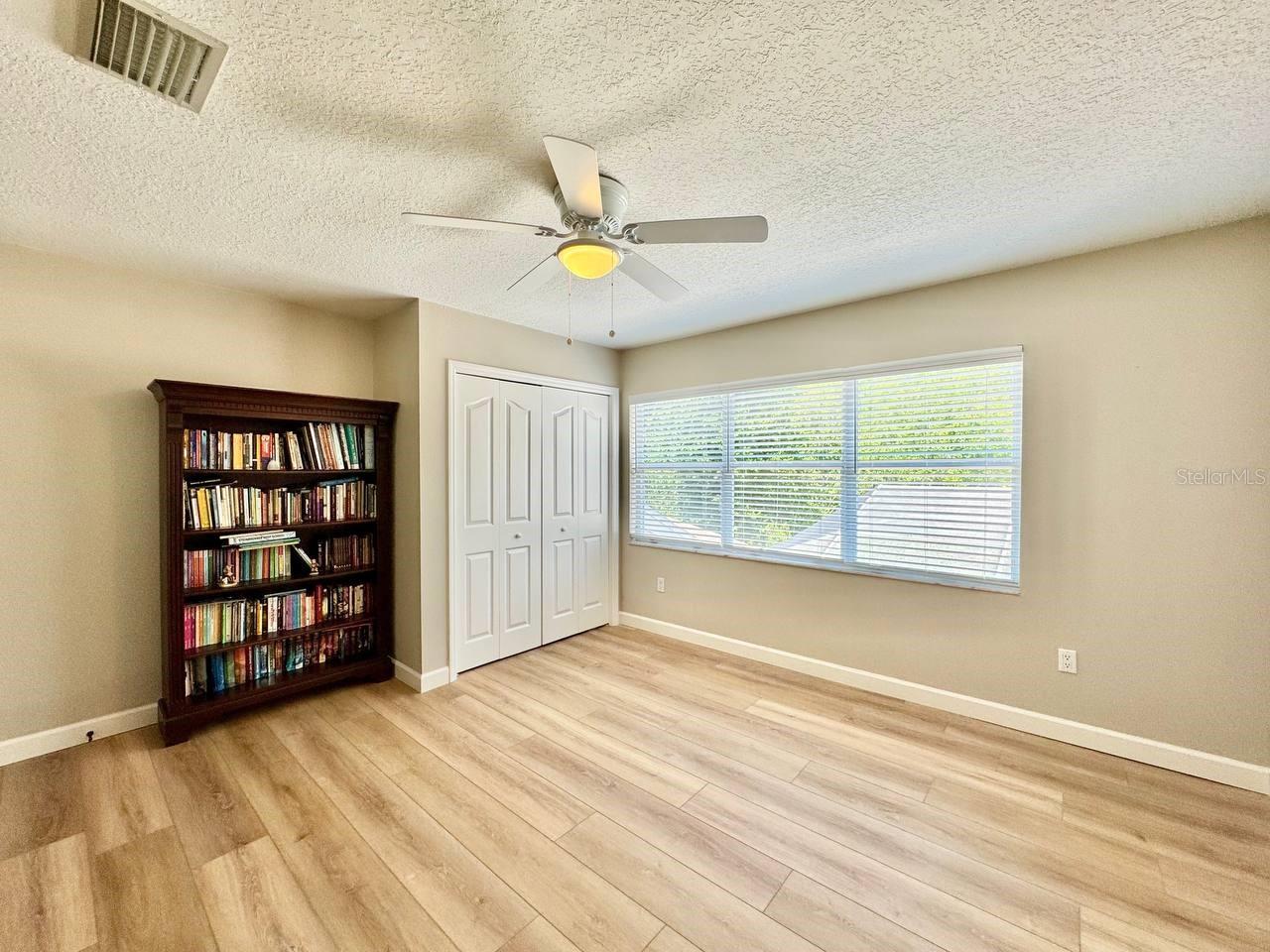 18711 CHAVILLE RD, LUTZ, FL, 33558