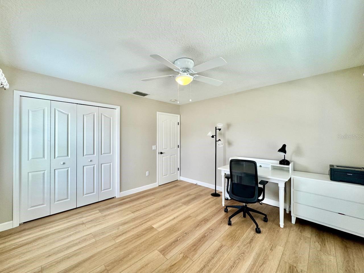 18711 CHAVILLE RD, LUTZ, FL, 33558