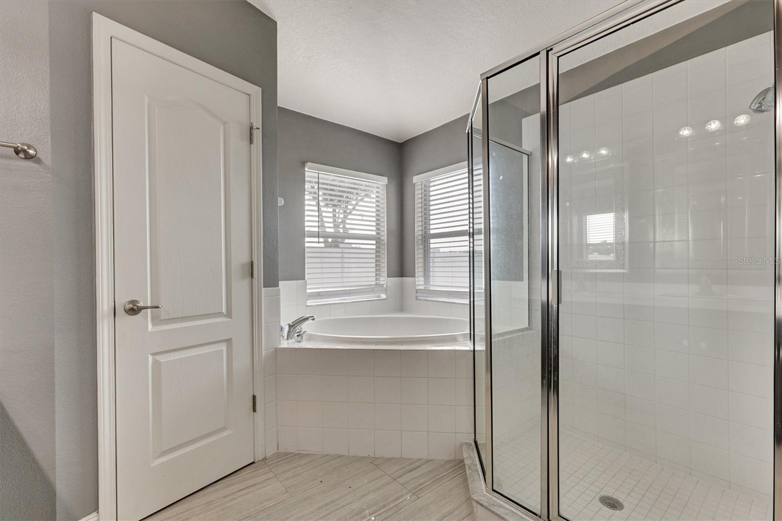 8105 TAR HOLLOW DR, GIBSONTON, FL, 33534